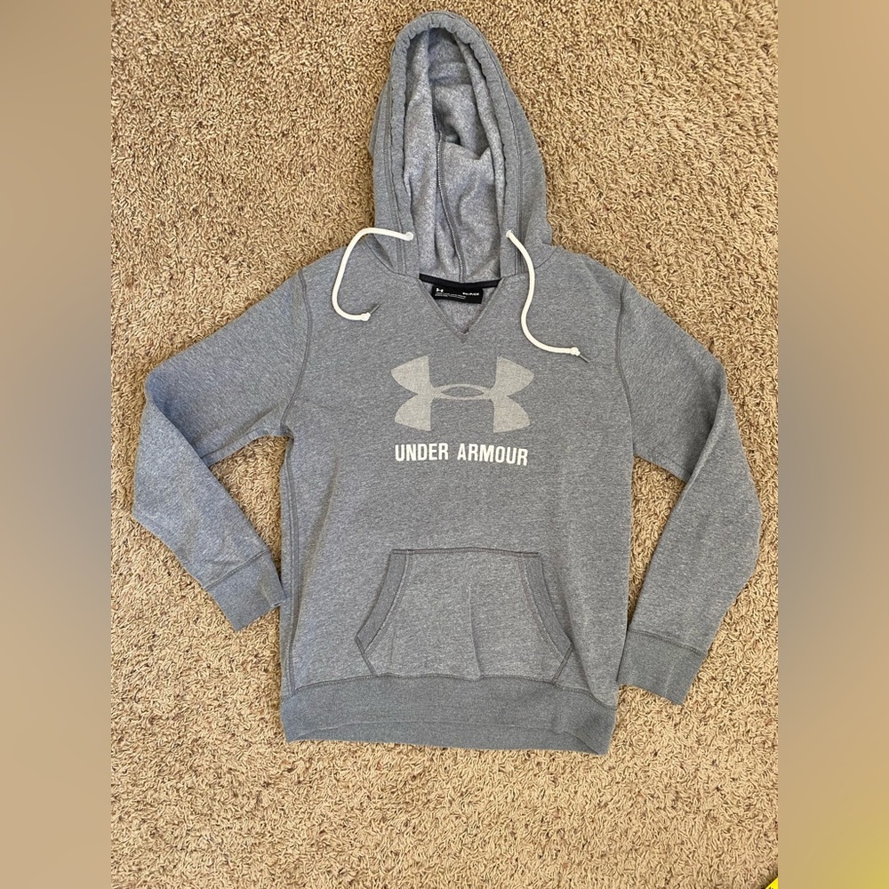 Women’s Under Armour Hoodie size Small